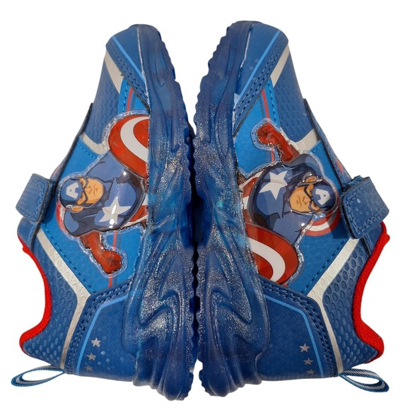 Captain America Kids Light Up Shoes Toddler Sneakers Blue Size 9 New 17‎ (cms) - Picture 5 of 14